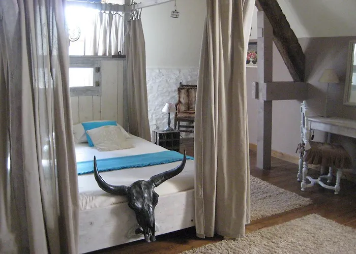 Bayeux - Domaine Le Vivier Bed & Breakfast 3*